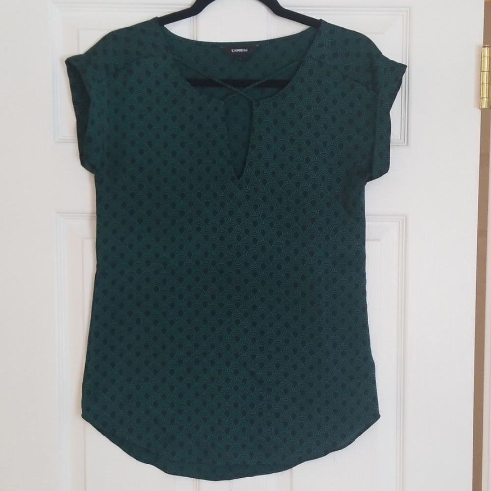 Express cuffed short sleeved top